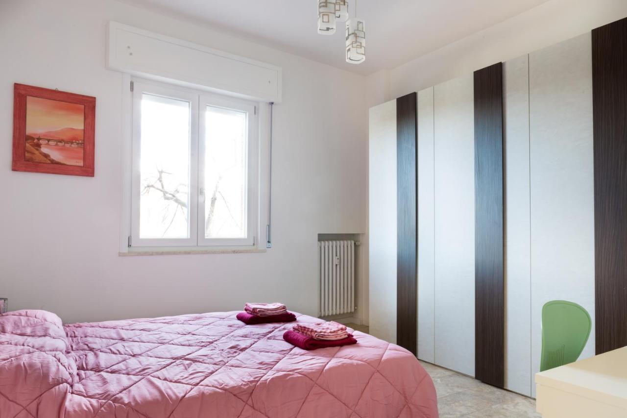 Parma Railway Station Lovely Apartment Esterno foto